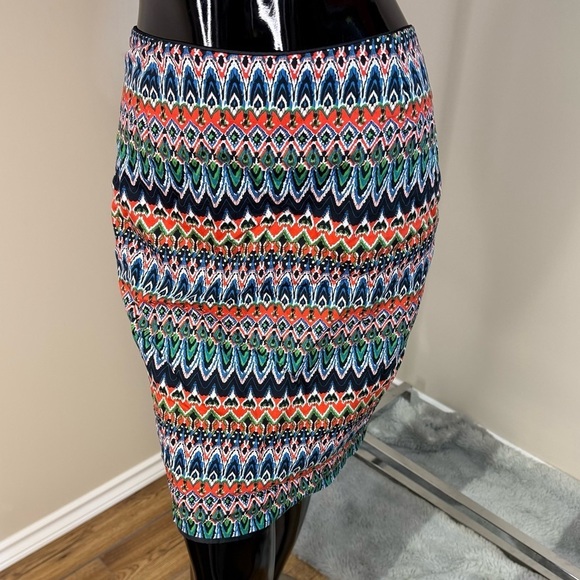 Mario Serrani Dresses & Skirts - Mario Serrani Multicolor Geometric Pattern Pencil Skirt Sz 10 Vibrant Bold Print